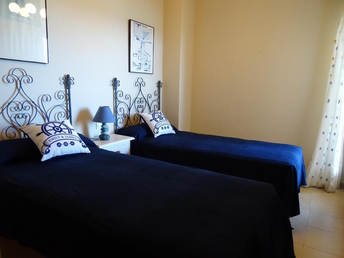 Apartamentos Punta Cormoran ลามังกา เดล มาร์เมนอร์ ภายนอก รูปภาพ