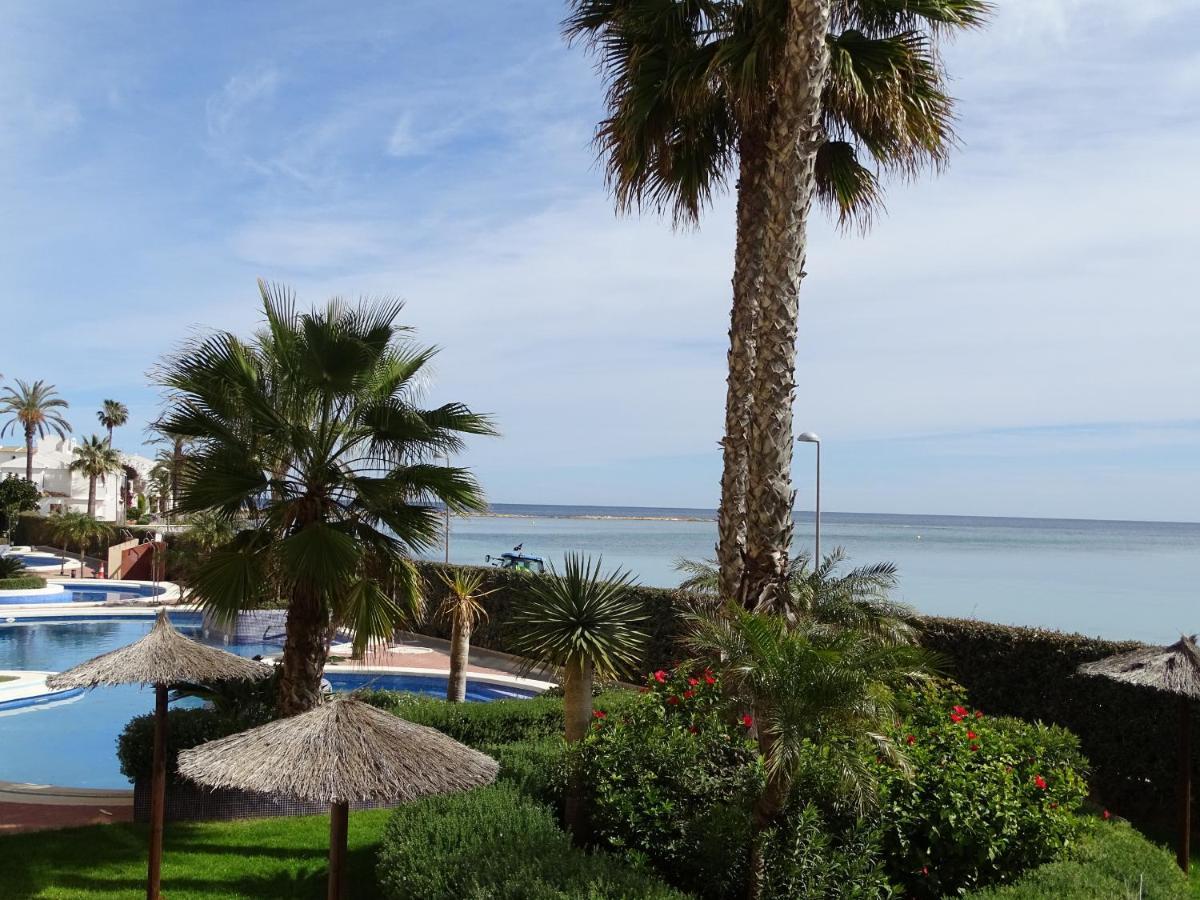 Apartamentos Punta Cormoran ลามังกา เดล มาร์เมนอร์ ภายนอก รูปภาพ